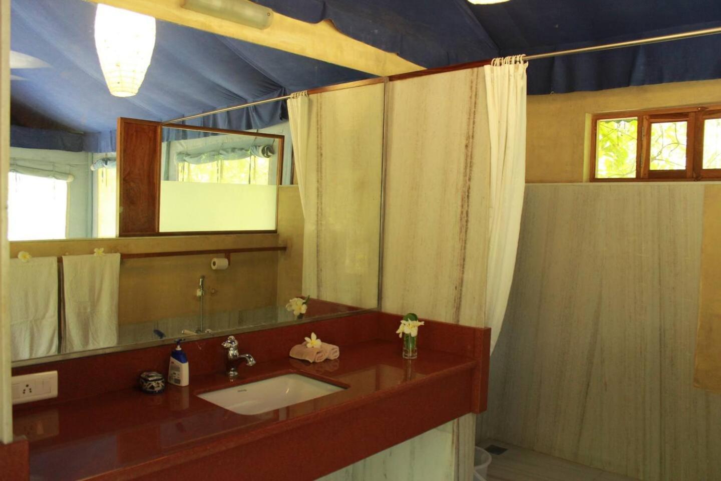 Pushkarorganic - Lux Farm Resort With Pool Room photo